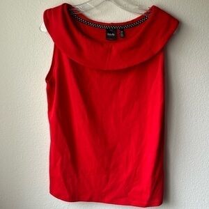 Rafaella top red size Large wide collar scoop neck short sleeve